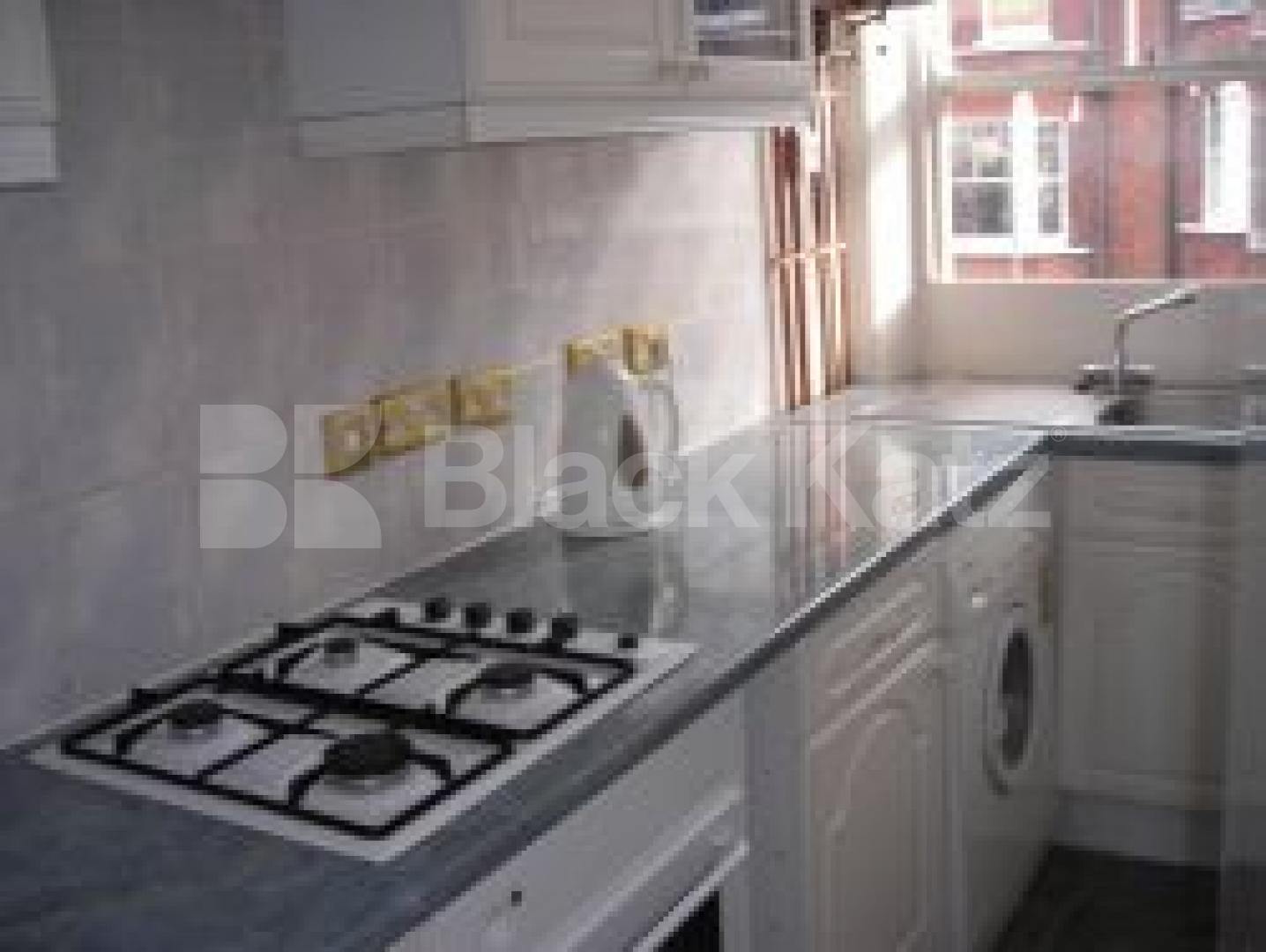 			1 Bedroom, 1 bath, 1 reception Flat			 Constantine Road, BELSIZE PARK NW3